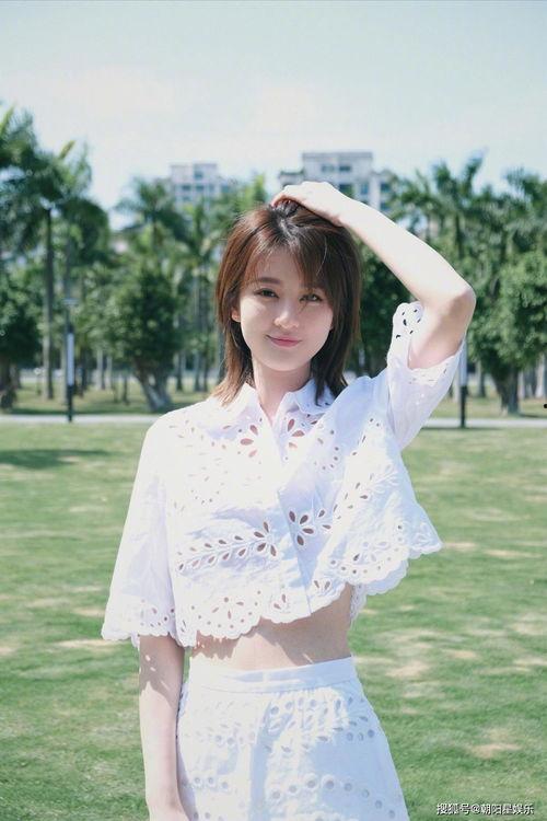 吃瓜少女张小娴微博,吃瓜少女的微博生活点滴